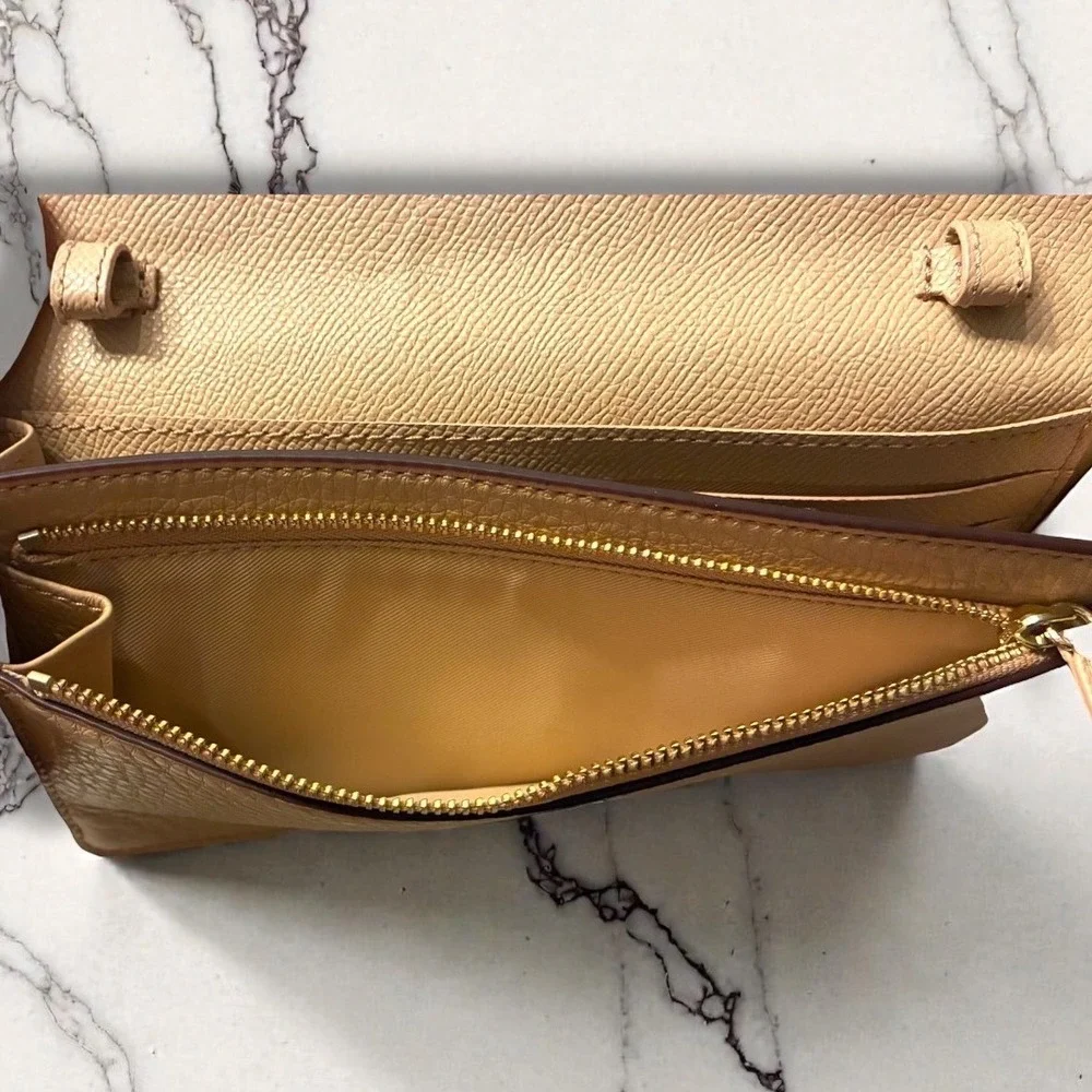 Coach Pebbled Leather Envelope Wallet Crossbody Nude Foldover Clutch Gold HW WOC